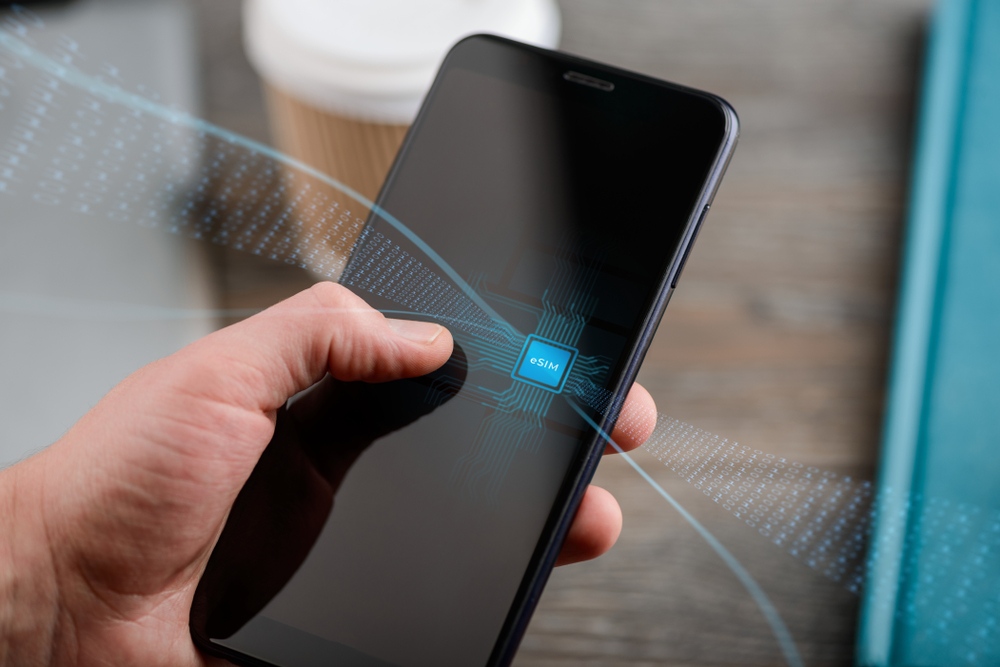eSIM visual, smartphone handset with data sending and recieving
